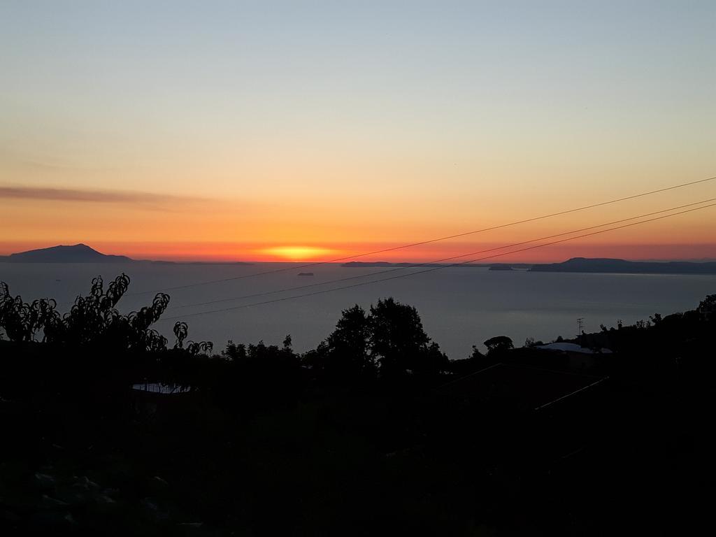 La Casa Del Sole Villa Vico Equense Bagian luar foto